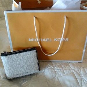 NWT Michael Kors wallet